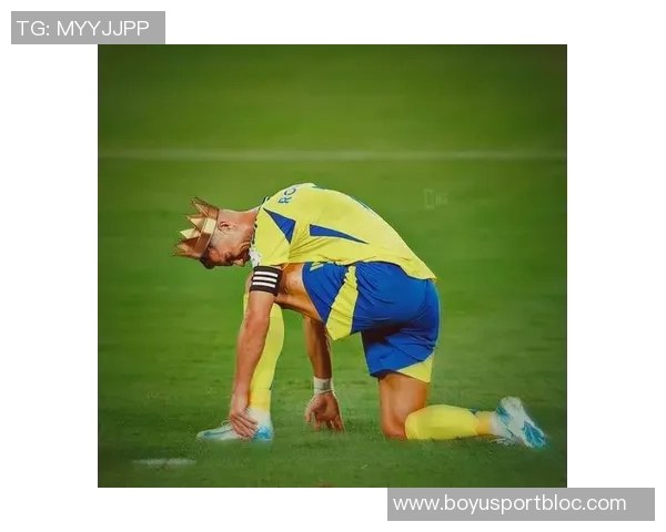 门德斯闪耀登场仅7分钟任意球世界波助巴黎领先