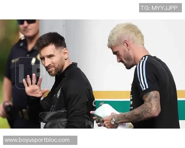 梅西印度行三天四城之旅德保罗相伴最后会见总理莫迪