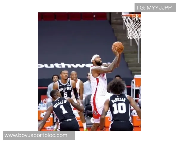 邓肯力挺的全能黑基奇奎因再创佳绩20分11助攻7篮板2抢断表现惊艳