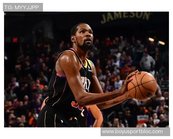 杜兰特感慨队友罚球表现出色充满信心令他倍感欣慰